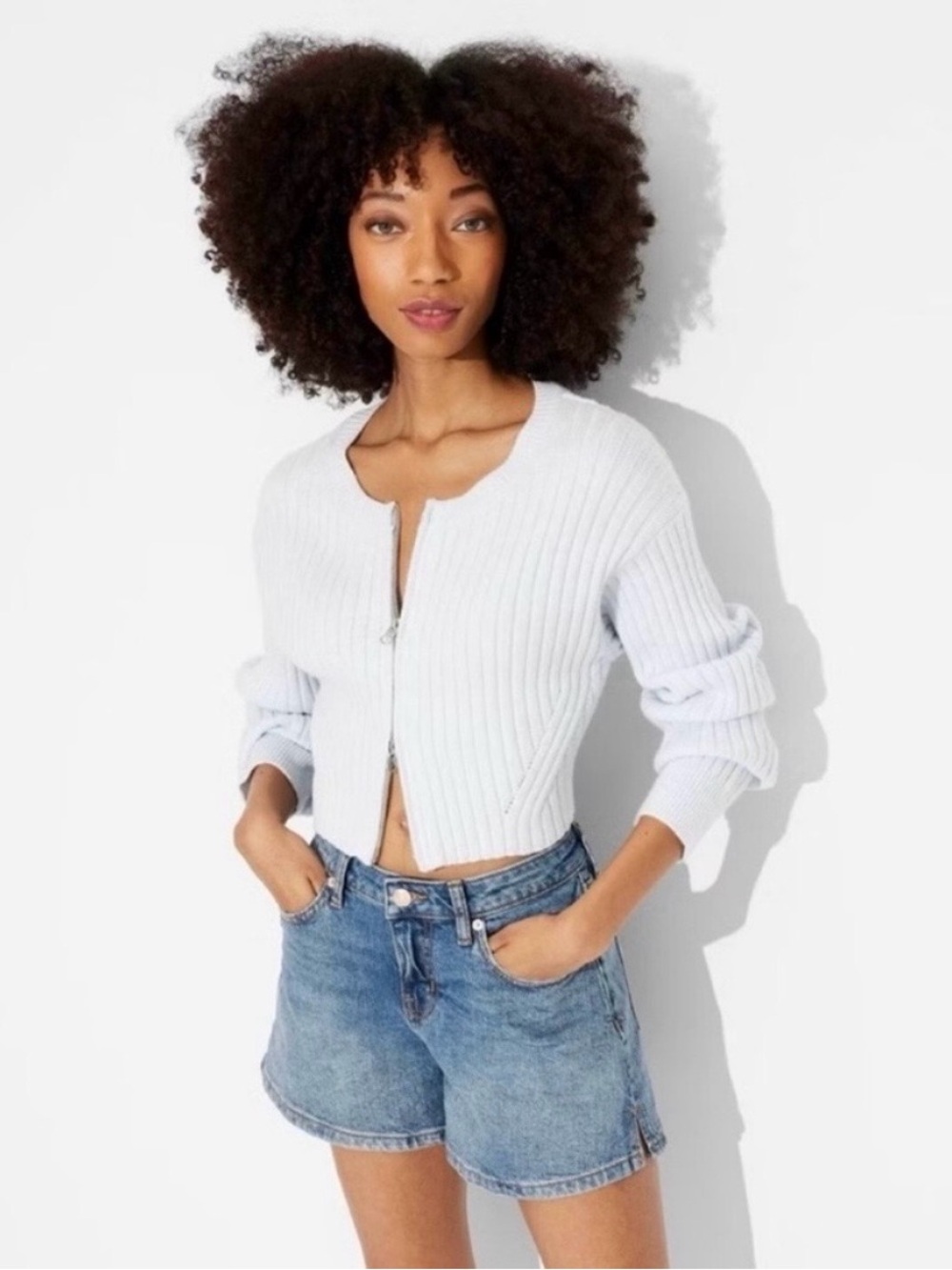 💙 NWT! WILD FABLE Heritage Medium Wash Mid-Rise Denim Shorts - Size 8